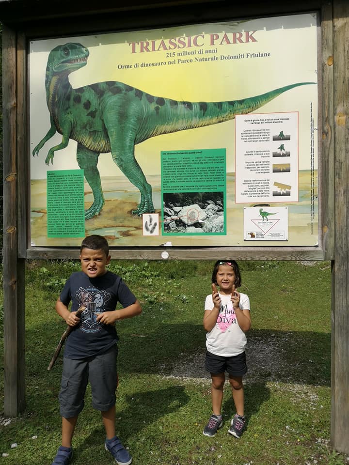 friuli con i bambini orme di dinosauro